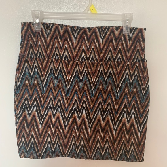 Charlotte Russe pencil skirt - Picture 1 of 2